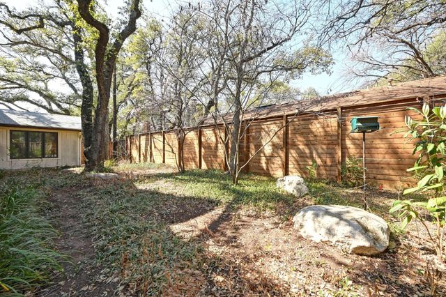 8504 Tallwood DR, Austin, TX 78759