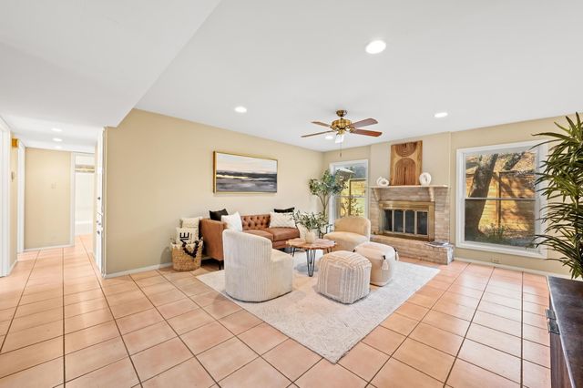 8504 Tallwood DR, Austin, TX 78759