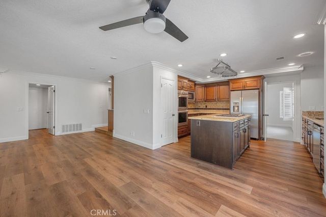 11 Pinewood Drive, Coto De Caza, CA 92679