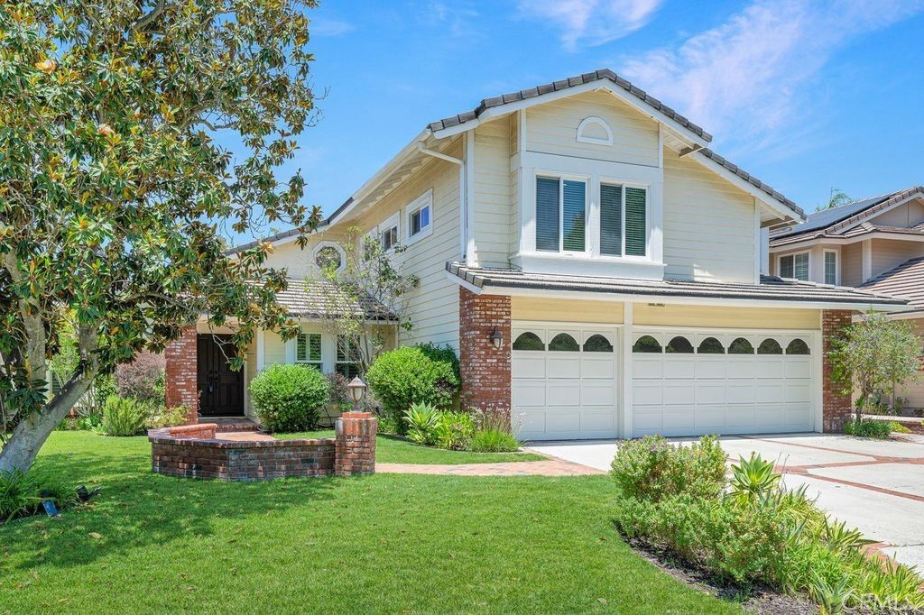 11 Pinewood Drive, Coto De Caza, CA 92679