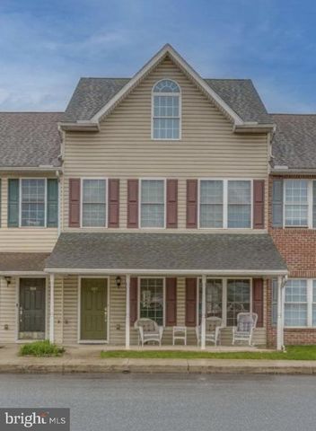 102 S EARL ST, Shippensburg, PA 17257