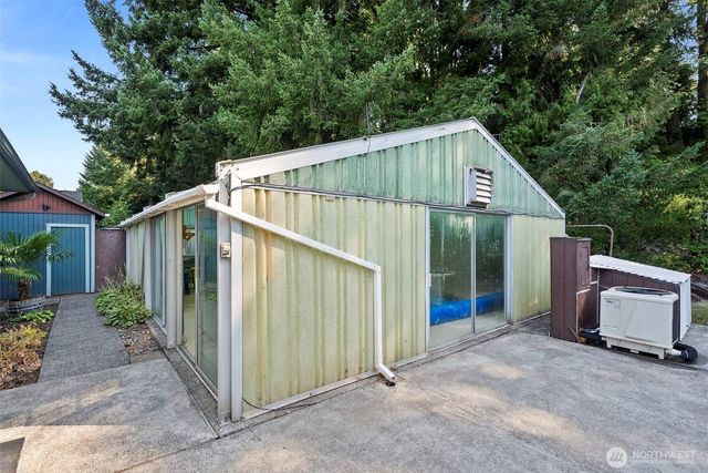 124 Alpha Drive, Longview, WA 98632