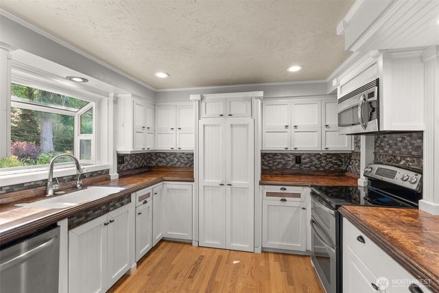 124 Alpha Drive, Longview, WA 98632