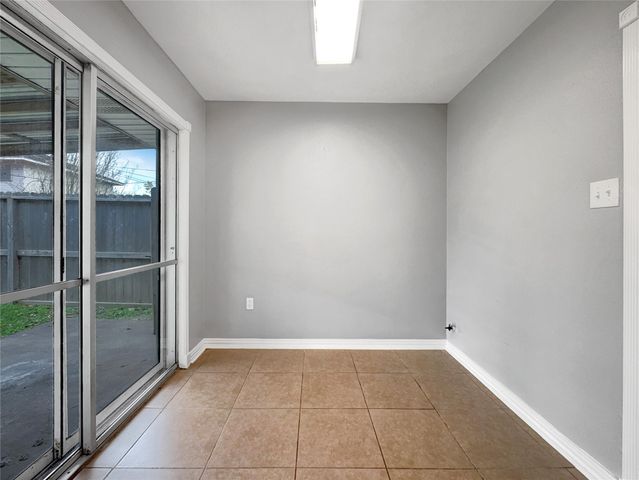 2103 Williamsburg Court N, League City, TX 77573