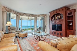7117 Pelican Bay BLVD # 1905, Naples, FL 34108