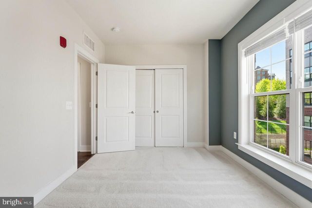 102 SAINT IVES PL, Oxon Hill, MD 20745