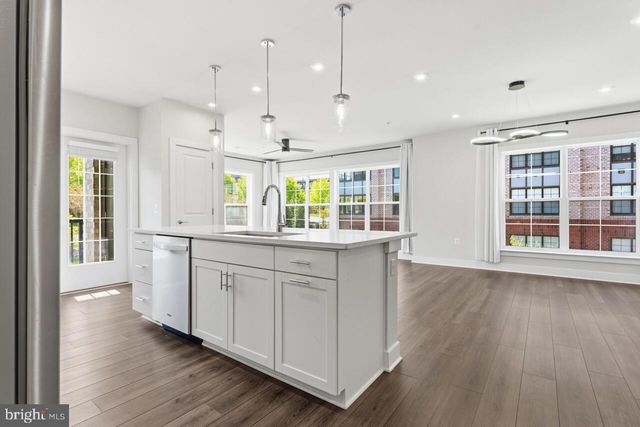 102 SAINT IVES PL, Oxon Hill, MD 20745