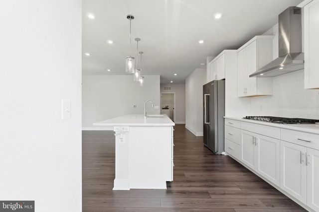102 SAINT IVES PL, Oxon Hill, MD 20745