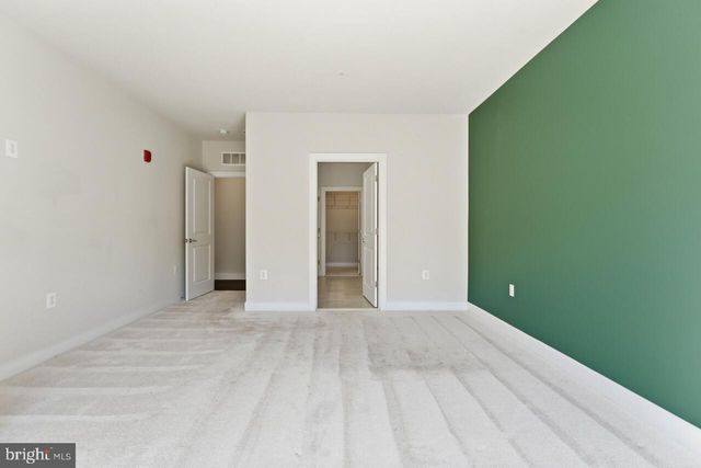 102 SAINT IVES PL, Oxon Hill, MD 20745