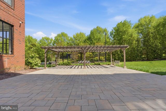 102 SAINT IVES PL, Oxon Hill, MD 20745
