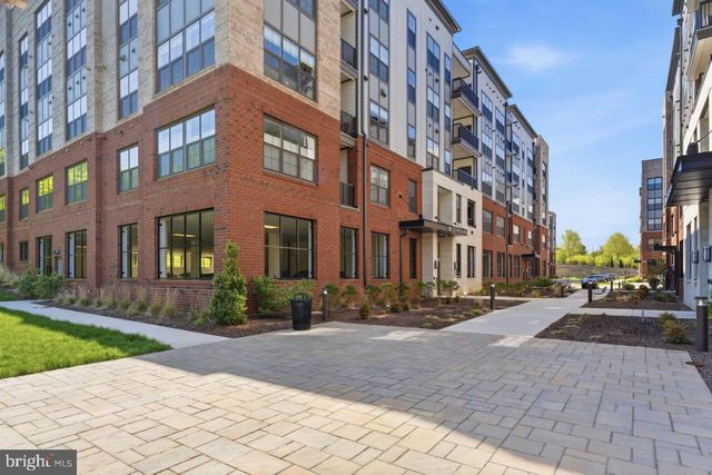 102 SAINT IVES PL, Oxon Hill, MD 20745
