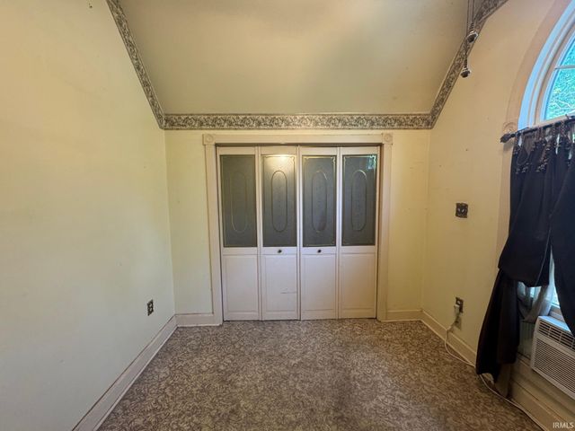 1219 Main Street, Rochester, IN 46975