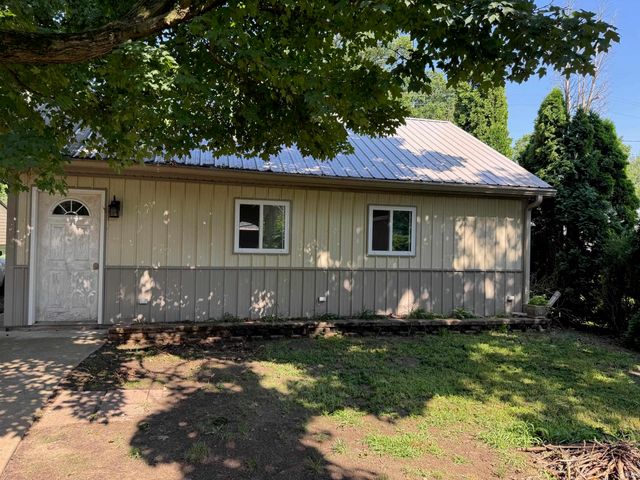 1219 Main Street, Rochester, IN 46975