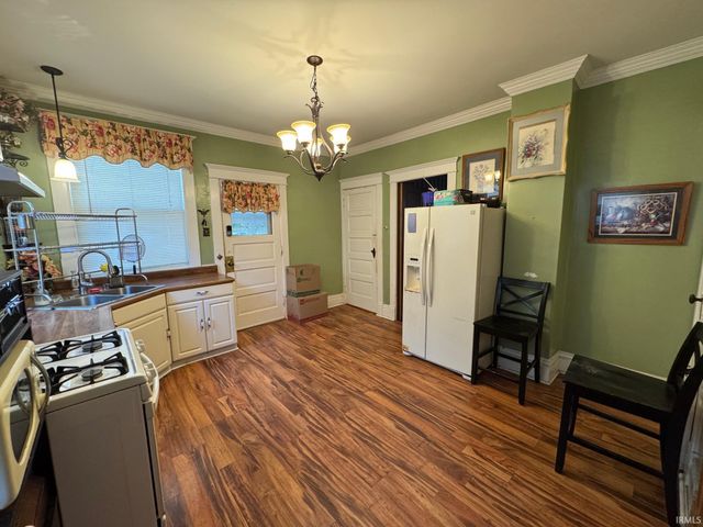 1219 Main Street, Rochester, IN 46975