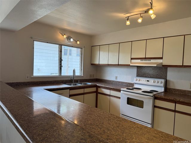 92-115 Elele Place, Kapolei, HI 96707
