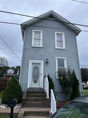 786 Kennedy St, New Eagle, PA 15063