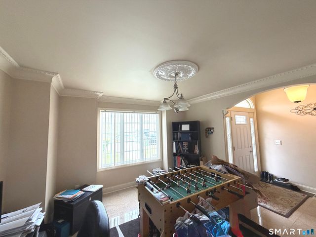 35 Emerald Pines Road, Waterbury, CT 06704
