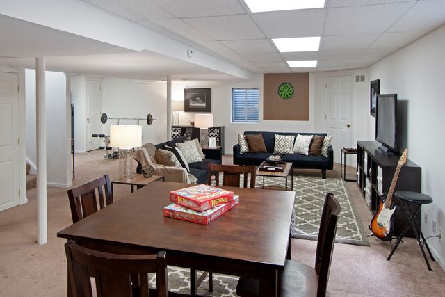 2 Providence Court, Cary, IL 60013
