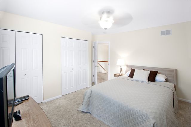 2 Providence Court, Cary, IL 60013