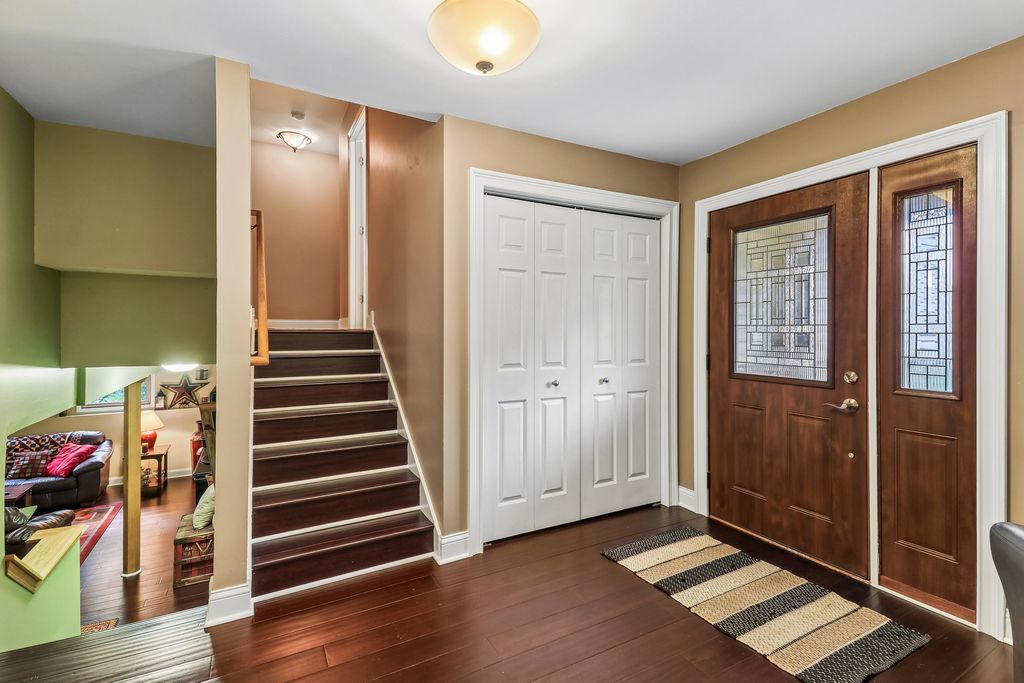 6S561 Bridlespur Drive, Naperville, IL 60540 — photo 4