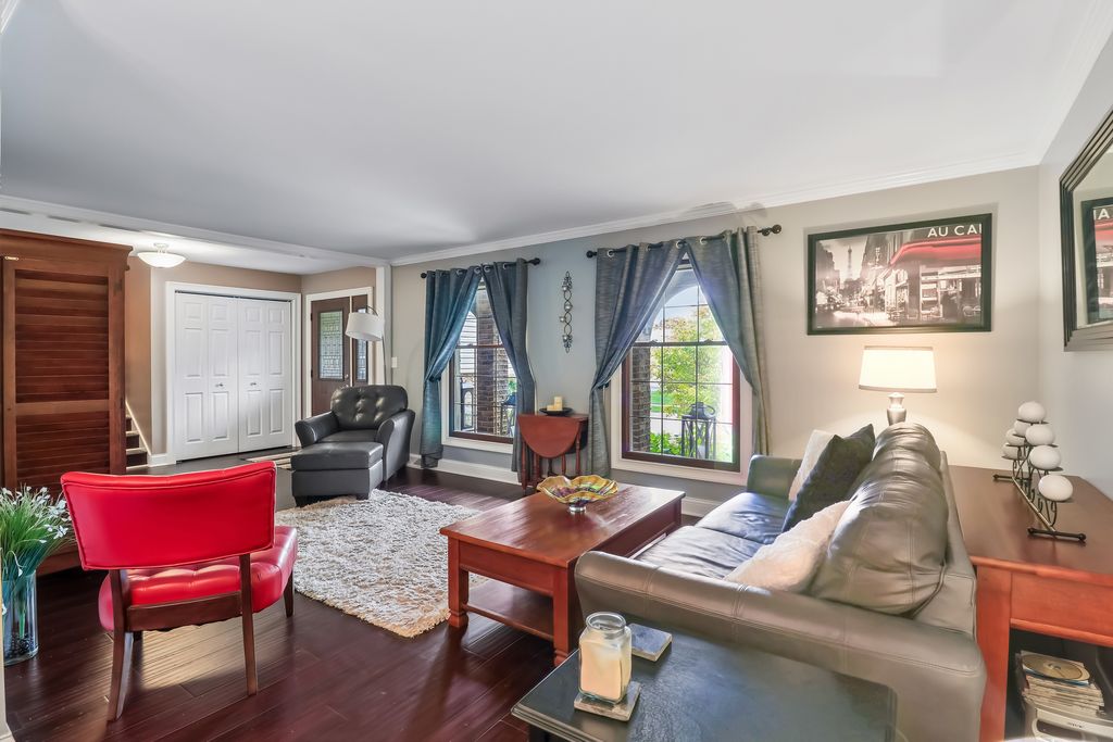 6S561 Bridlespur Drive, Naperville, IL 60540 — photo 5