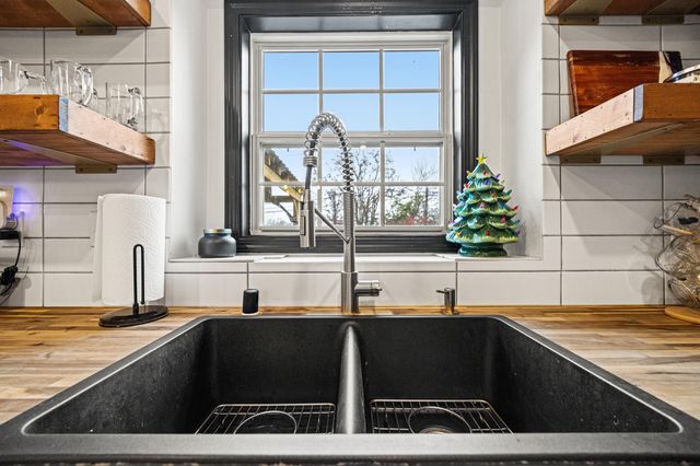 956 Winding Oak Trail, Lexington, KY 40511