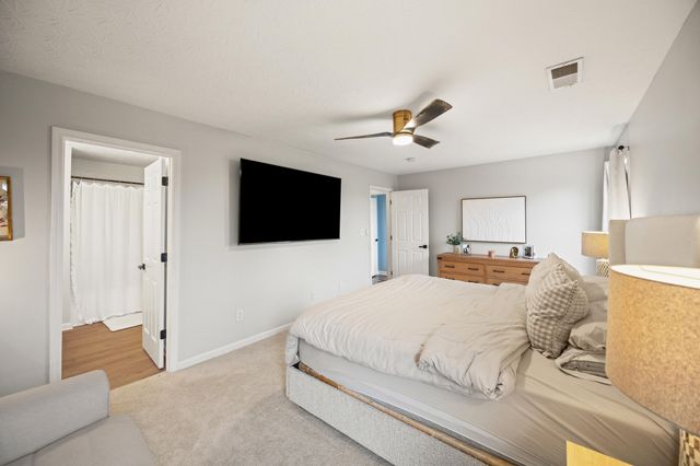 956 Winding Oak Trail, Lexington, KY 40511