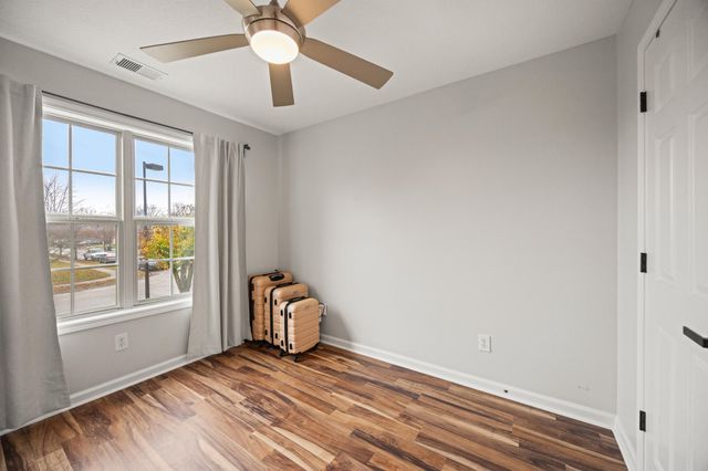 956 Winding Oak Trail, Lexington, KY 40511