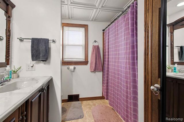 1926 Philomene Boulevard, Lincoln Park, MI 48146