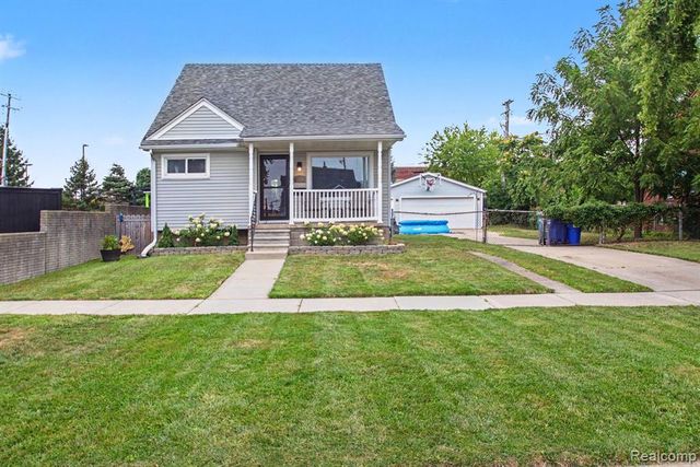 1926 Philomene Boulevard, Lincoln Park, MI 48146