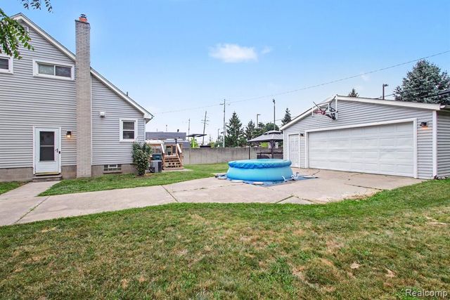 1926 Philomene Boulevard, Lincoln Park, MI 48146