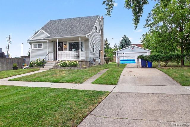 1926 Philomene Boulevard, Lincoln Park, MI 48146