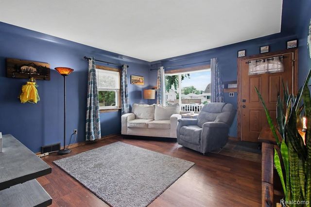 1926 Philomene Boulevard, Lincoln Park, MI 48146