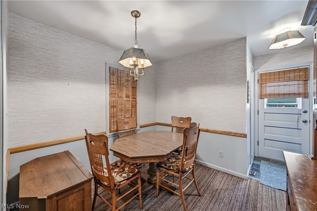 664 Perkinswood Boulevard NE, Warren, OH 44483