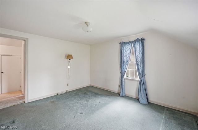 664 Perkinswood Boulevard NE, Warren, OH 44483