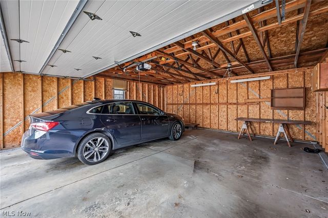 664 Perkinswood Boulevard NE, Warren, OH 44483