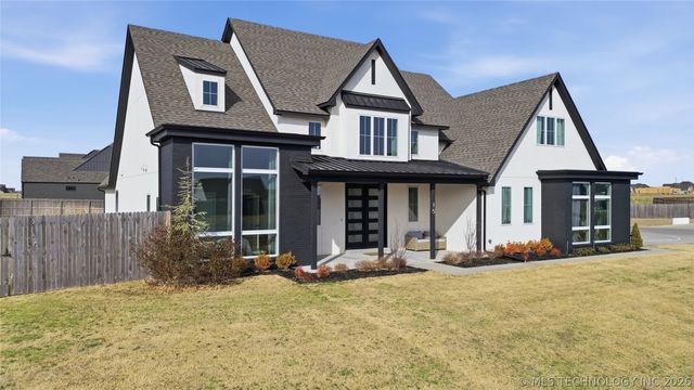 15 W 166th Place S, Glenpool, OK 74033