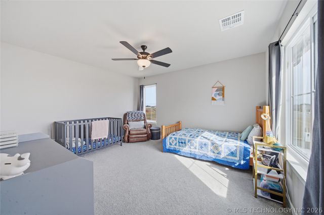 15 W 166th Place S, Glenpool, OK 74033