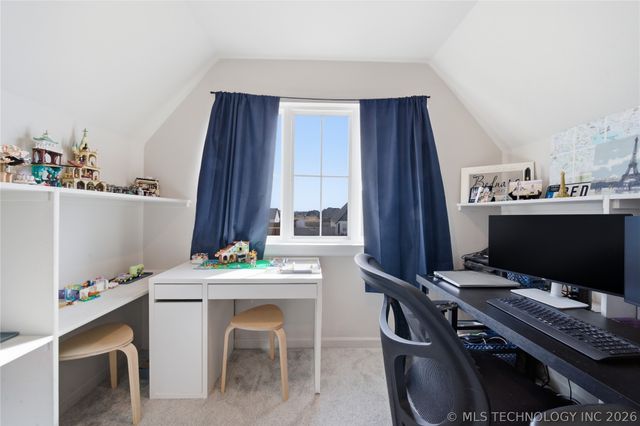 15 W 166th Place S, Glenpool, OK 74033