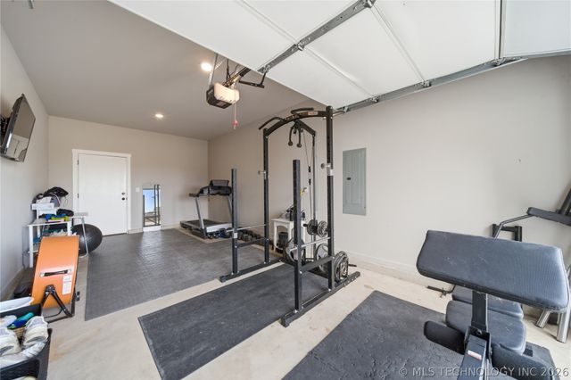 15 W 166th Place S, Glenpool, OK 74033