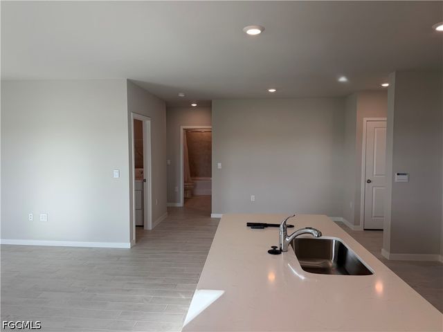 5293 Mulsanne WAY, Fort Myers, FL 33905
