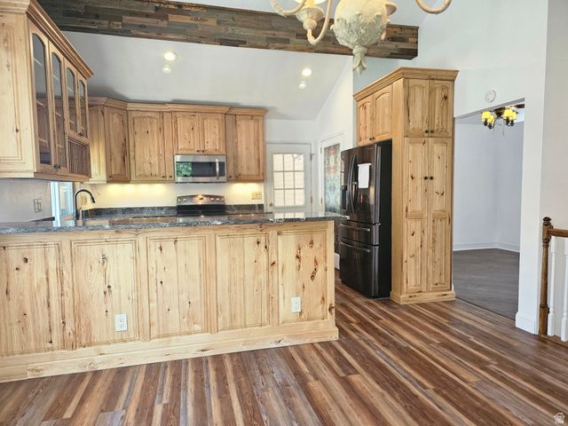 310 N 675 E, North Salt Lake, UT 84054