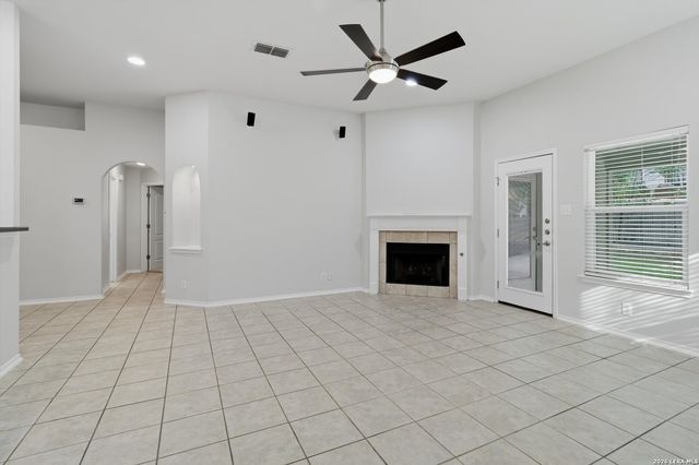 14618 Triple Crown, San Antonio, TX 78248