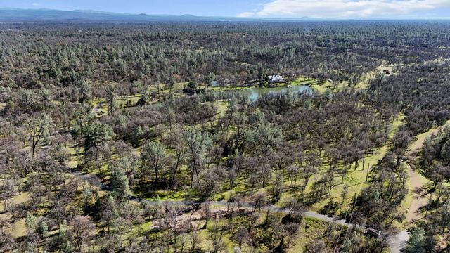 NSA Bernard Way, Redding, CA 96003