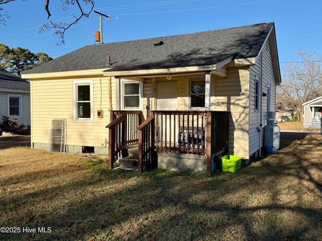 203 Faulk Street, Williamston, NC 27892