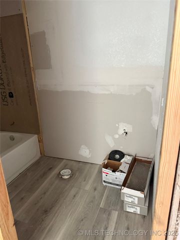 109 W Victor Street, Hugo, OK 74743