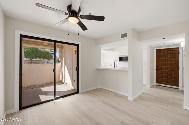 7510 E THOMAS Road 129, Scottsdale, AZ 85251