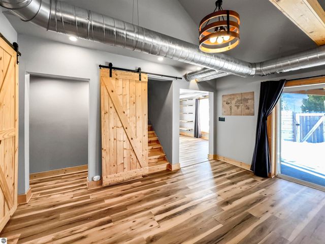 544 W Upton Avenue, Reed City, MI 49307