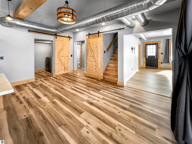 544 W Upton Avenue, Reed City, MI 49307