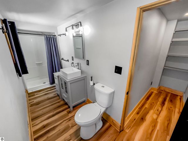 544 W Upton Avenue, Reed City, MI 49307